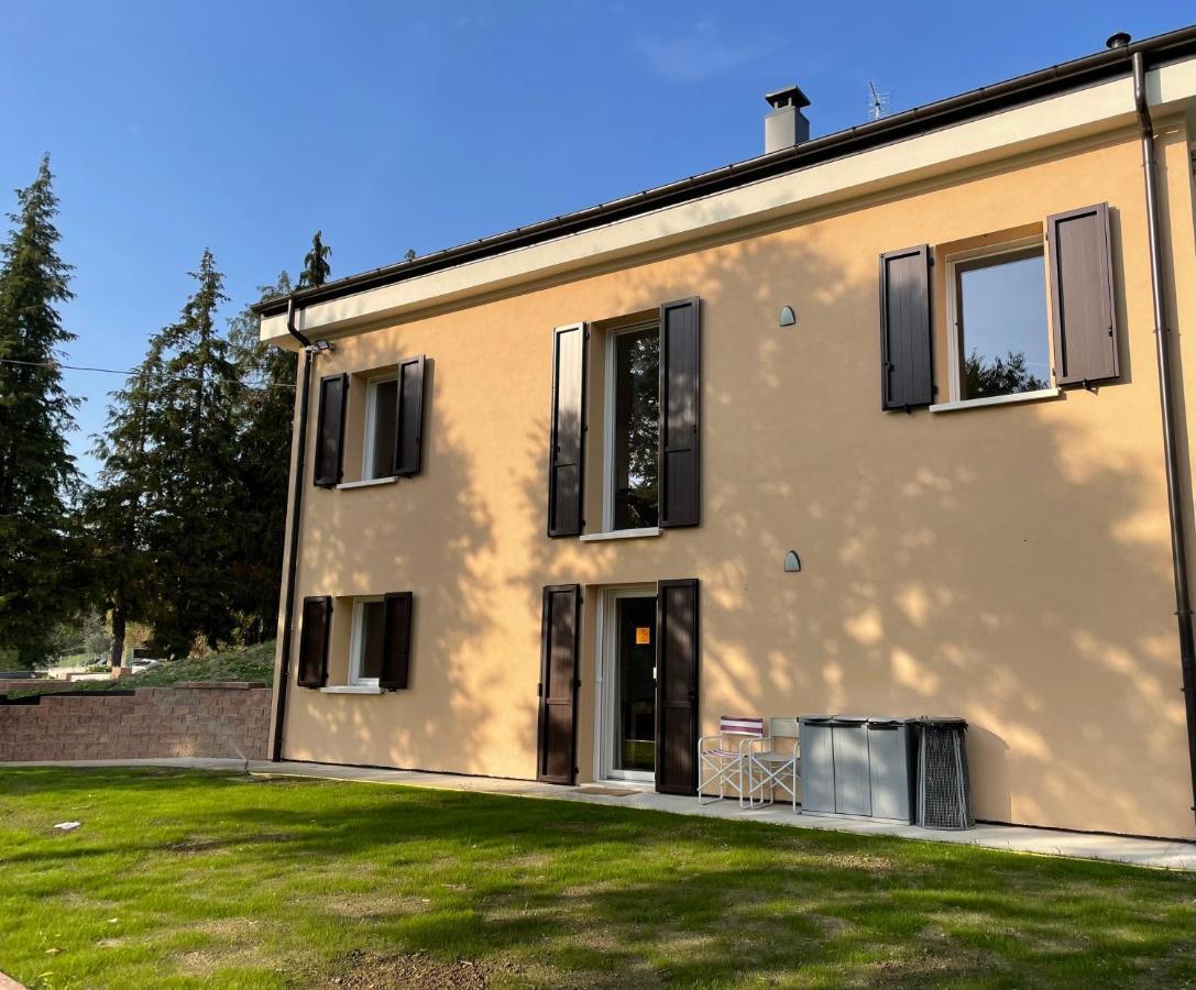 B&B I Falchi Pellegrini Monzuno ภายนอก รูปภาพ